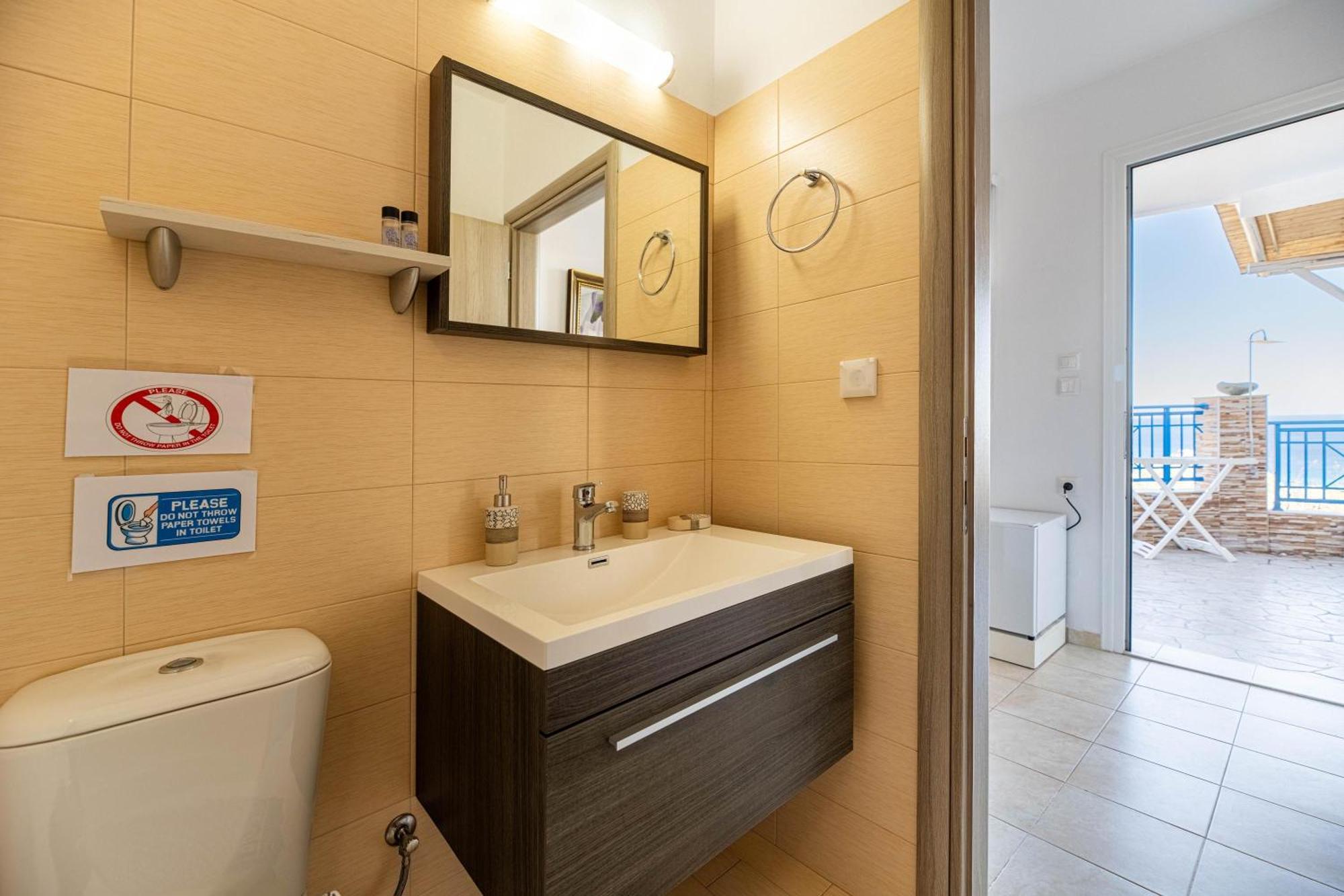 Aperanto Galazio Apartment Archangelos  Luaran gambar