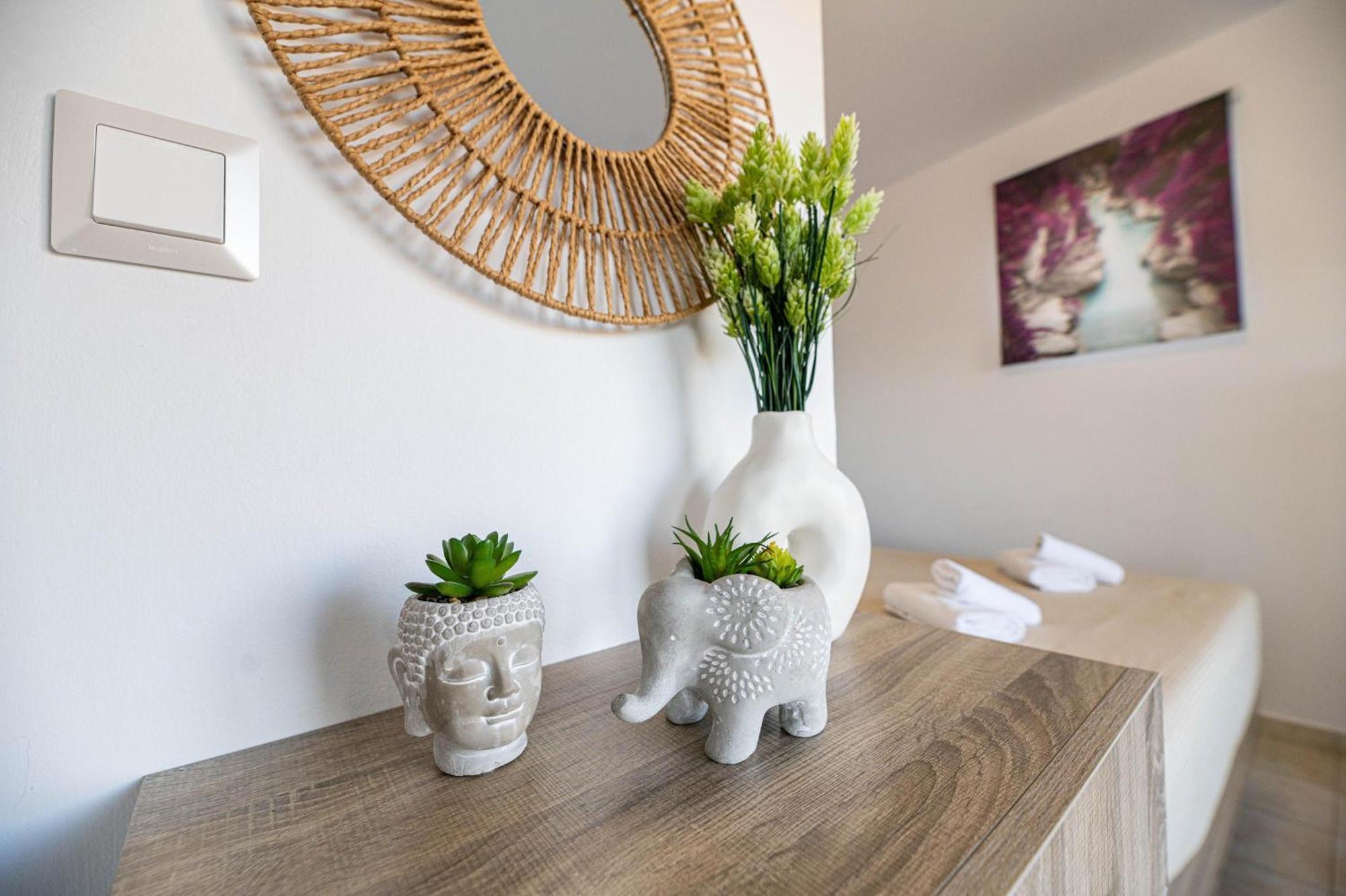 Aperanto Galazio Apartment Archangelos  Luaran gambar