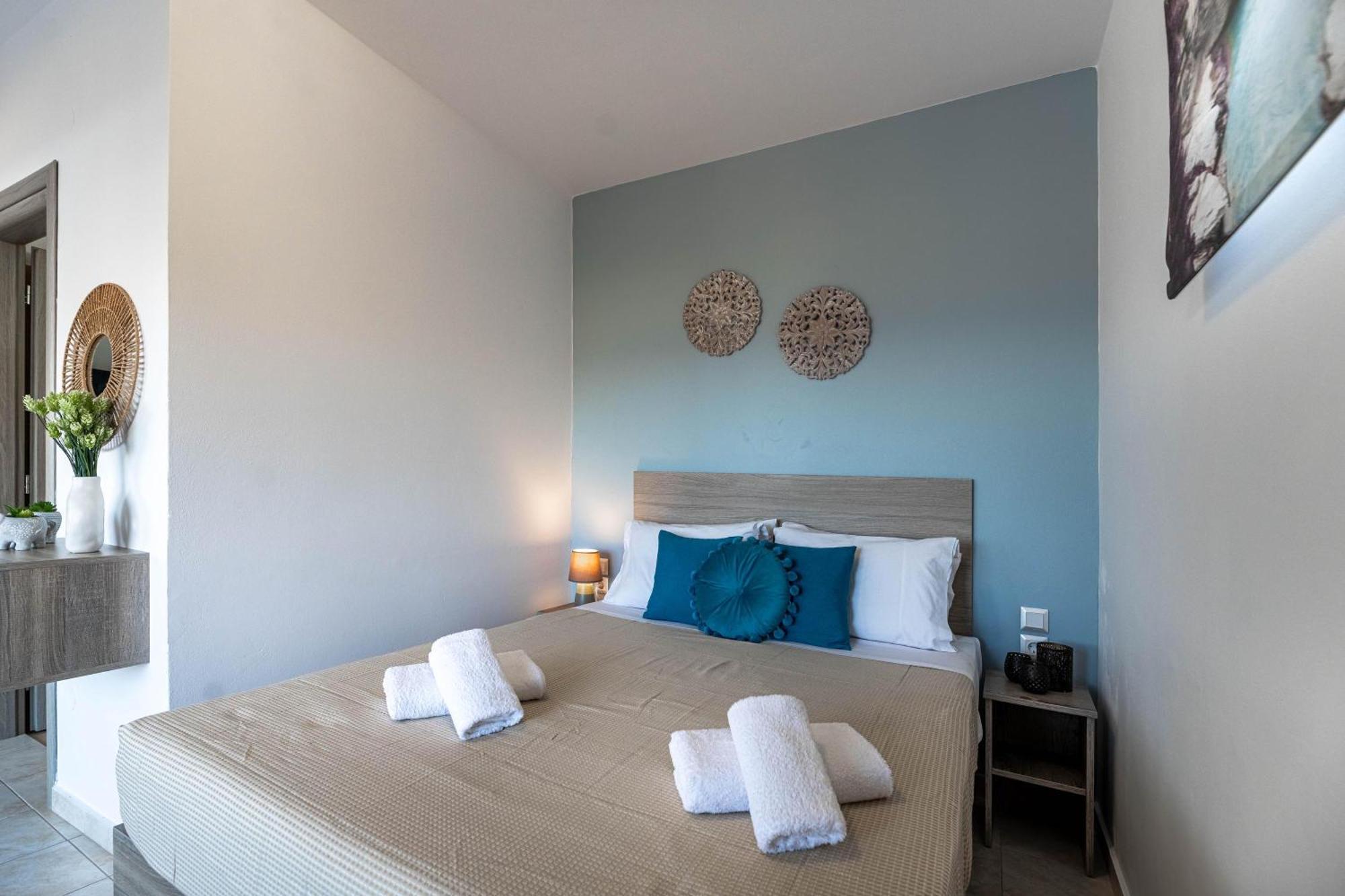 Aperanto Galazio Apartment Archangelos  Luaran gambar